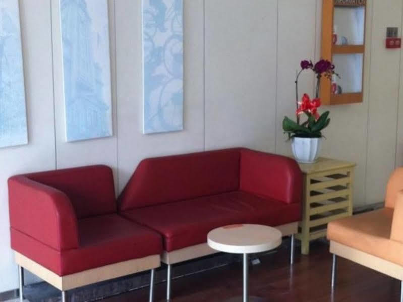 Ibis Dongguan Dongcheng Hotell Eksteriør bilde
