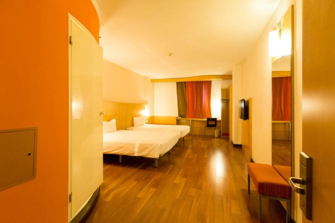 Ibis Dongguan Dongcheng Hotell Eksteriør bilde