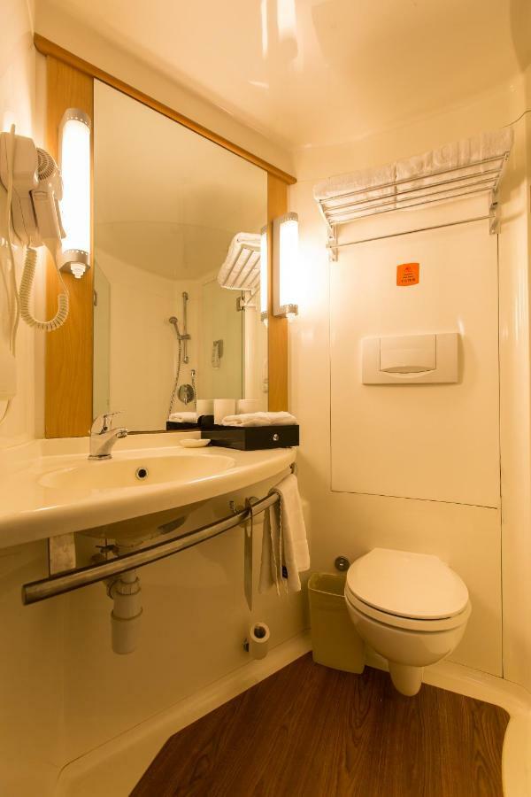 Ibis Dongguan Dongcheng Hotell Eksteriør bilde
